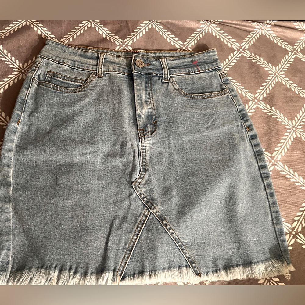 Womens fashion nova denim skirt size small